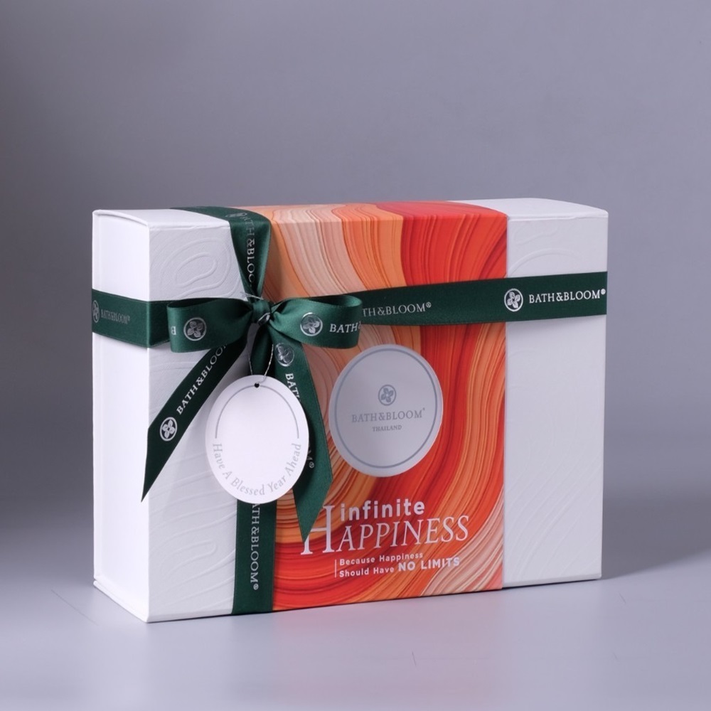 Infinite Bloom Set – A Home Fragrance Collection Presented in a Gift Box Infinite Bloom Set – A Home Fragrance Collection Presented in a Gift Box